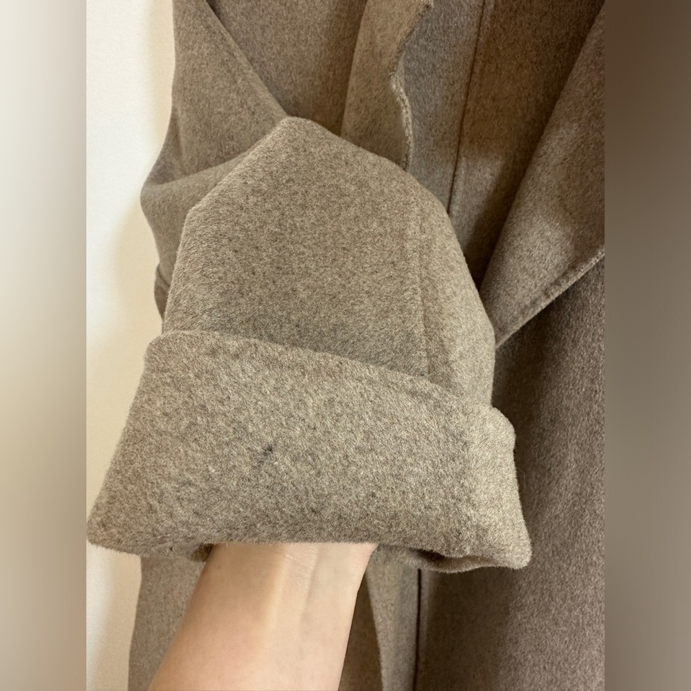 long coat - Picture 8 of 8